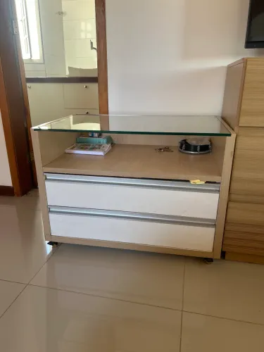 Mesa cabeceira excelente qualidade