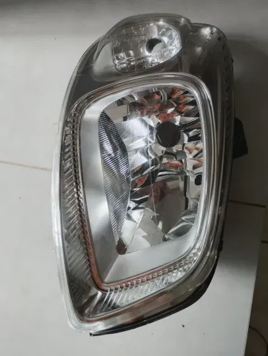 Farol Fiat Fiorino/Uno