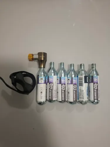 6 cilindros de CO2 + BICO + PRESILHA