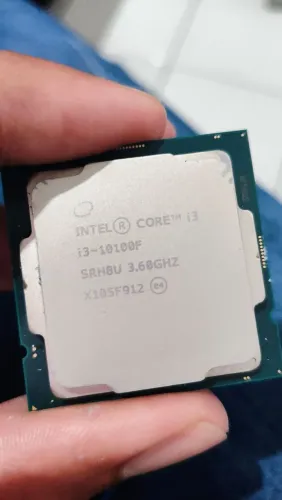 Processador Intel i3 10100f