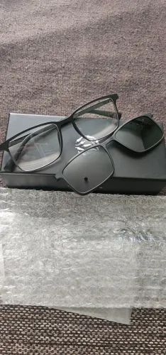Oculos chili beans grau e sol
