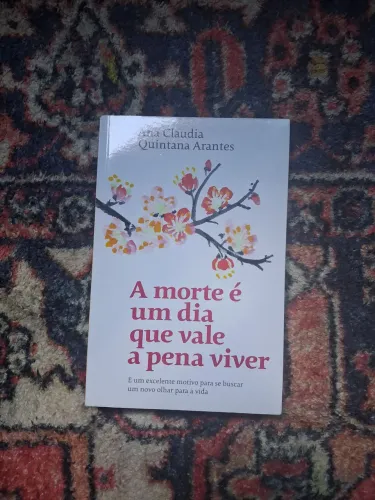 Livro A morte é um dia que vale a pena viver