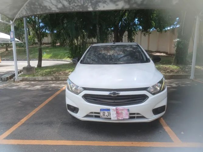 Chevrolet Joy Plus Black Ed.1.0 8V 4P Flex MEC 2021