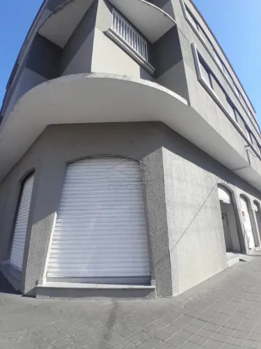 EXCELENTE LOJA COMERCIAL NOVA E PRONTA PARA USO NO CENTRO DA CIDADE