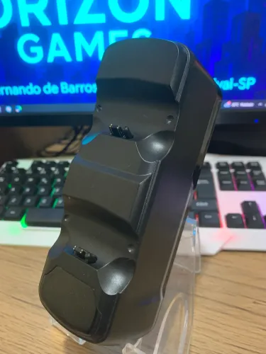 Base carregador duplo PS4 - Arredondado