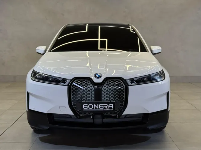 BMW IX XDrive 40 Aut. (elétrico) 2023