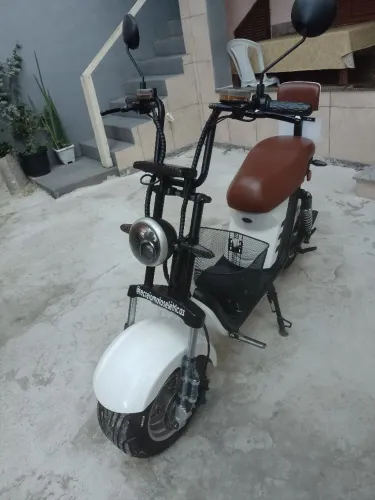 Vendo moto elétrica,de 1000w