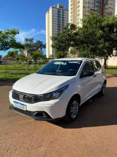 Fiat Argo 1.0 6V Flex. 2024