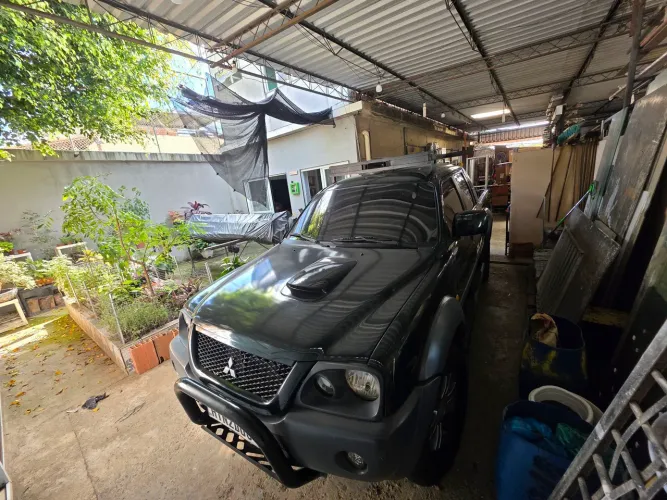 Mitsubishi L200 Outdoor GLS 2.5 4X4 CD TDI Diesel 2009