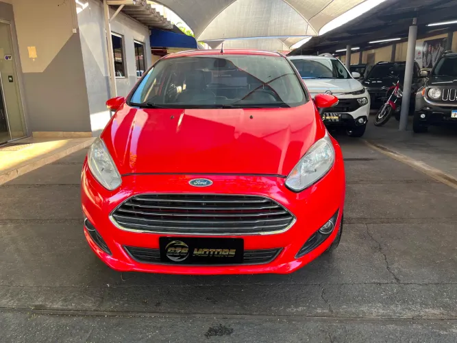 Ford Fiesta Titanium 1.6 16V Flex Mec. 2014