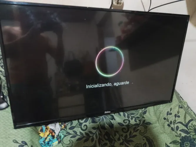 Tv Philco 43 polegadas em ótimo estado bem conservada