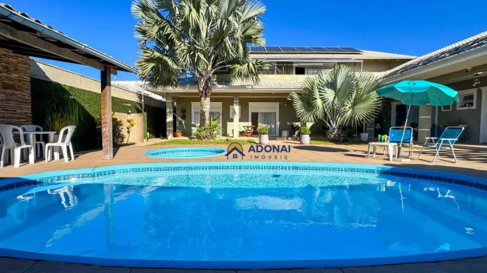 Casa de Alto Padrão no Litoral, com 5 dormitórios, Piscina, à venda, 316 m² por R$ 1.850.0