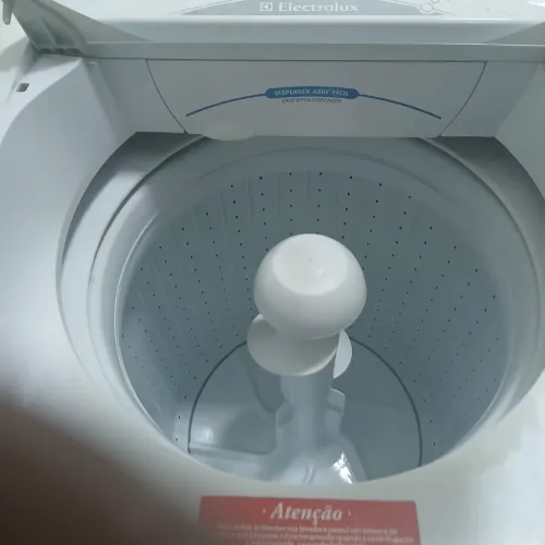 Máquina de lavar roupa 10 kilos Eletrolux