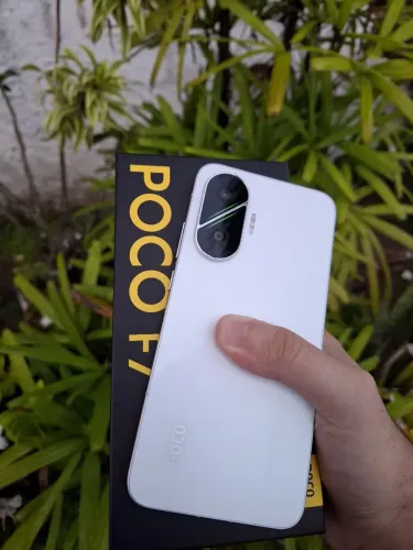 Poco F7 5G completo