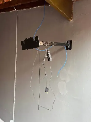Suporte para TV articulado