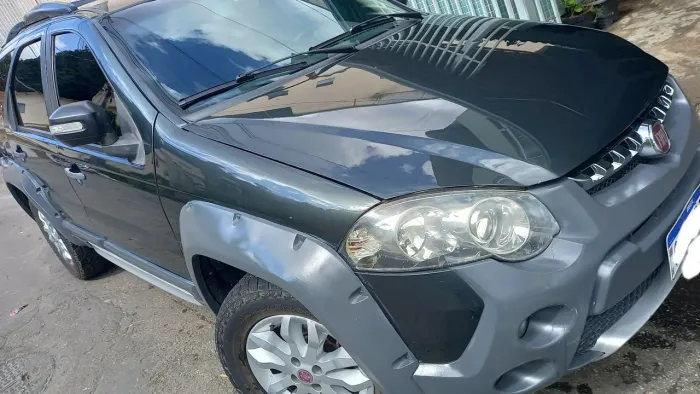 Fiat Palio Weekend Adventure Locker 1.8 Flex 2014