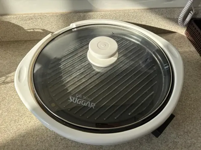 Grill Elétrico Sabor SUGGAR com tampa de vidro