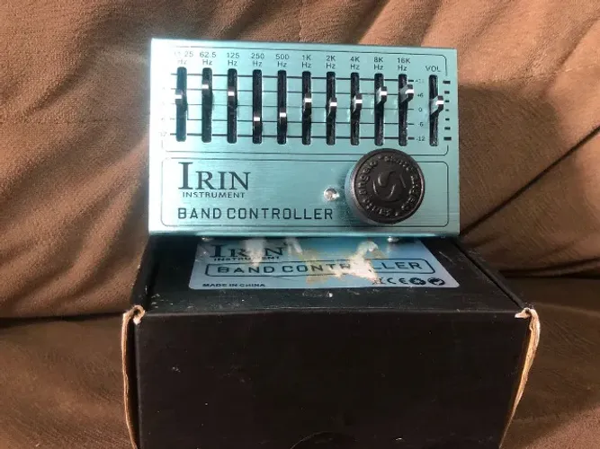 Pedal Equalizador de 10 Bandas