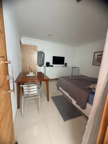 Hospedagem independente completa e tranquila AIRBNB
