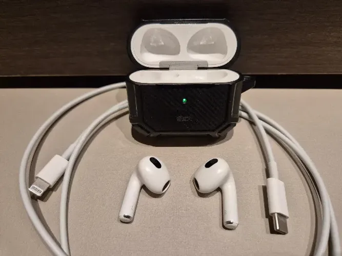 Apple AirPods (3a Geração) Com Carregamento Magsafe