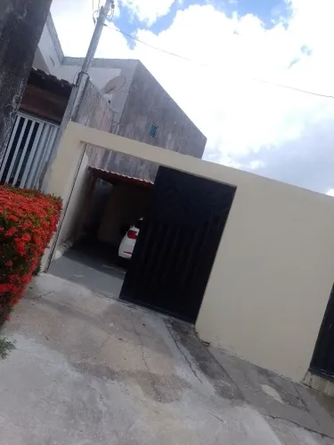 Vendo casa no condomínio Monte Sinai