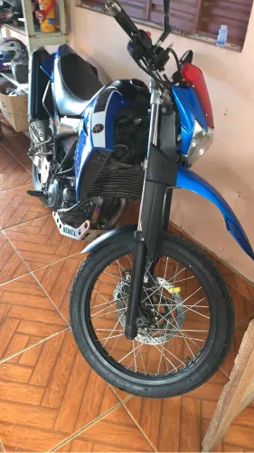 Xt660