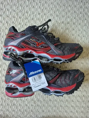 Mizuno Wave Prophecy Tamanho 41