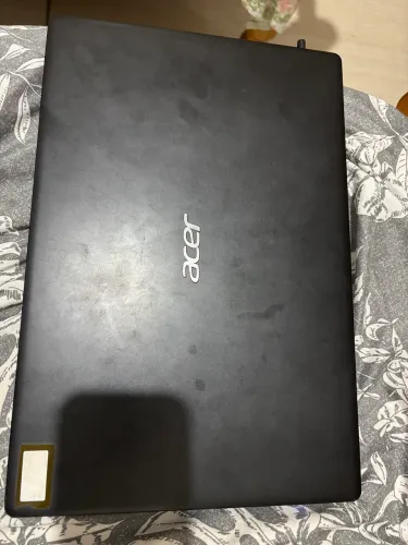 Notebook acer excelente para estudo e lazer