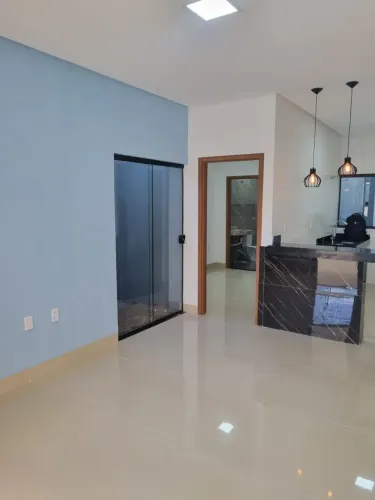Casa para venda tem 100 metros quadrados com 2 quartos em Residencial Orlando Morais - Goi