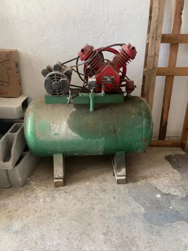 Compressor de Ar Industrial / Profissional (Funcionando!)