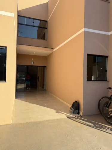 Apartamento térreo com área externa extra Formosa - GO