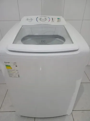 Maquina lavar eletrolux 13 kg funcionando 