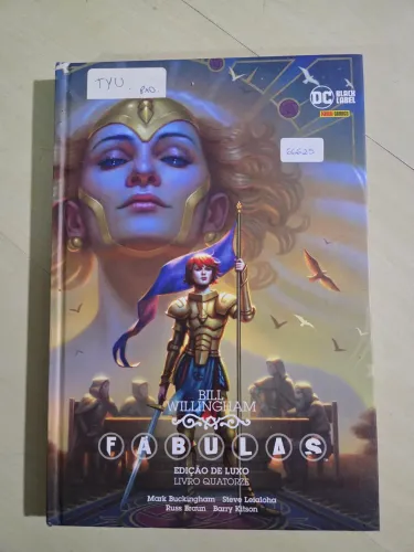 Livro quatorze quadrinhos edição luxo Billwillingham dc