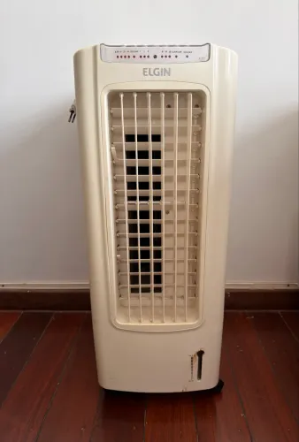Climatizador de Ar Elgin FCE-75BR-1 127V - Funcionando