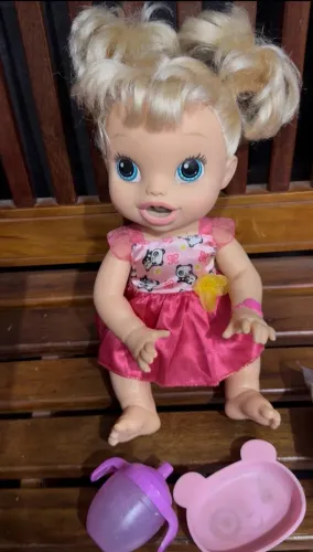 Boneca baby alive
