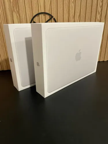 MacBook Neo 512GB Silver Lacrado