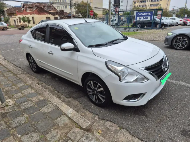 Nissan Versa SL 1.6 16V Flexstart 4P Aut. 2019