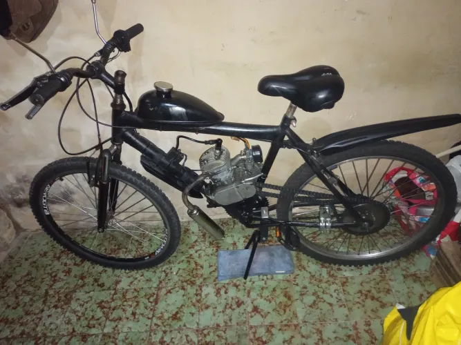 Troco essa linda bicicleta motorizada nada a fazer por bicicleta aro 29 com nota fiscal !!
