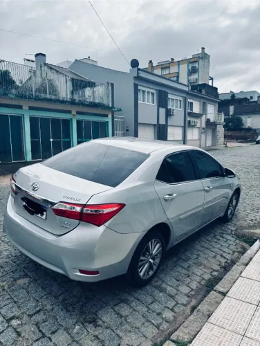Toyota Corolla Altis 2.0 Flex 16V Aut. 2015