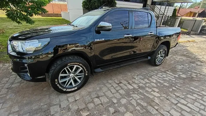 Toyota Hilux CD SRV 4X4 2.8 TDI Diesel Aut. 2019