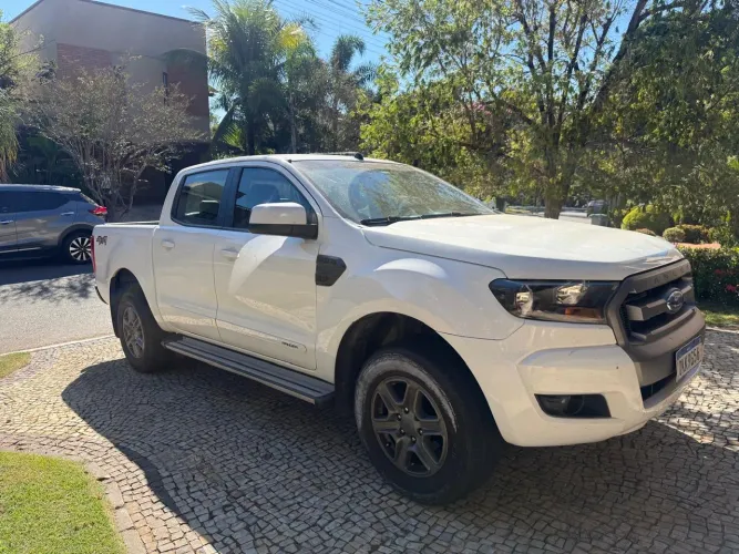 Ford Ranger XLS 2.2 4X4 CD Diesel Aut. 2019