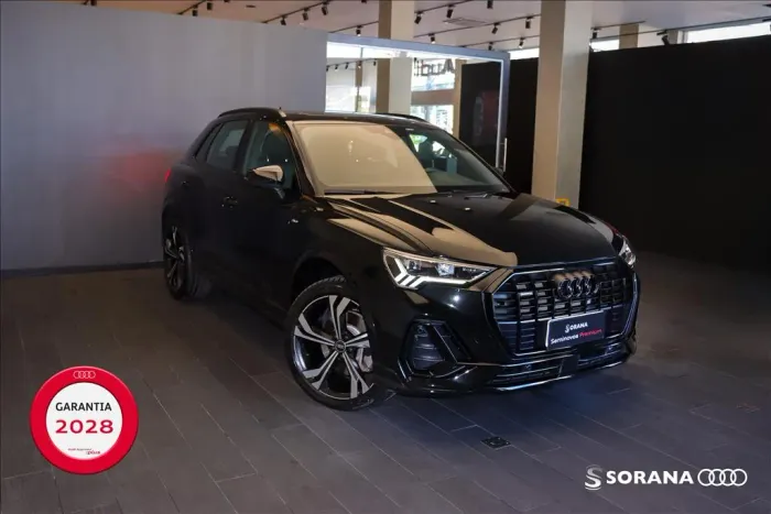 Audi Q3 Perf. Black 2.0 TFSI Tiptr. Quattro 2024