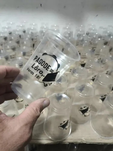 100 Copos descartáveis personalizados 300ml