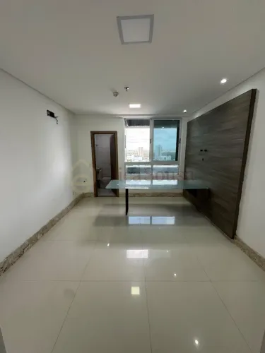 Sala comercial para Locação Anual no bairro Calhau em São Luís