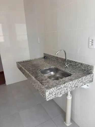 PIA/ BANCADA DE MÁRMORE NOVA SEM USO