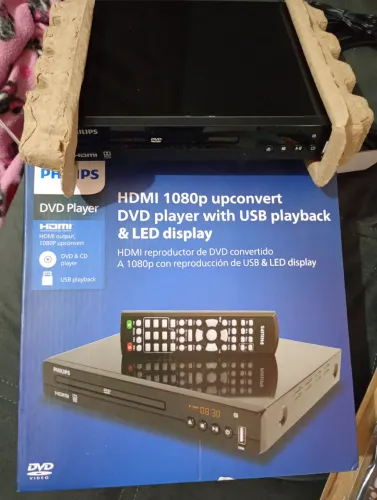 DVD/CD PLAYER HDMI/USB 1080P SEM USO,NOVO, NA CAIXA!!