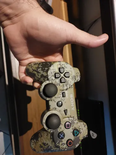 Vendo controle de ps3 original raro edição call of duty