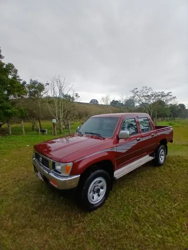 Toyota Hilux CD SR5 4X4 2.8 Diesel 2001