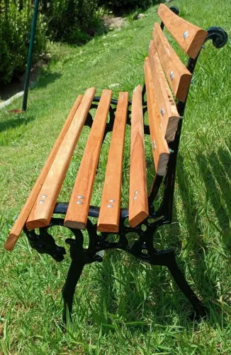 Banco área externa jardim!