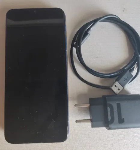 Moto one 128G, 4G Ram - excelente estado